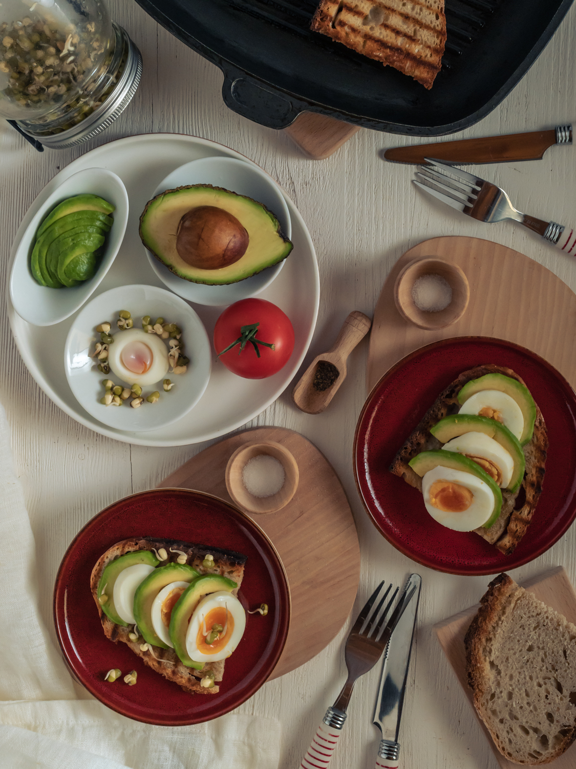 Avocado-Eier-Brot-1