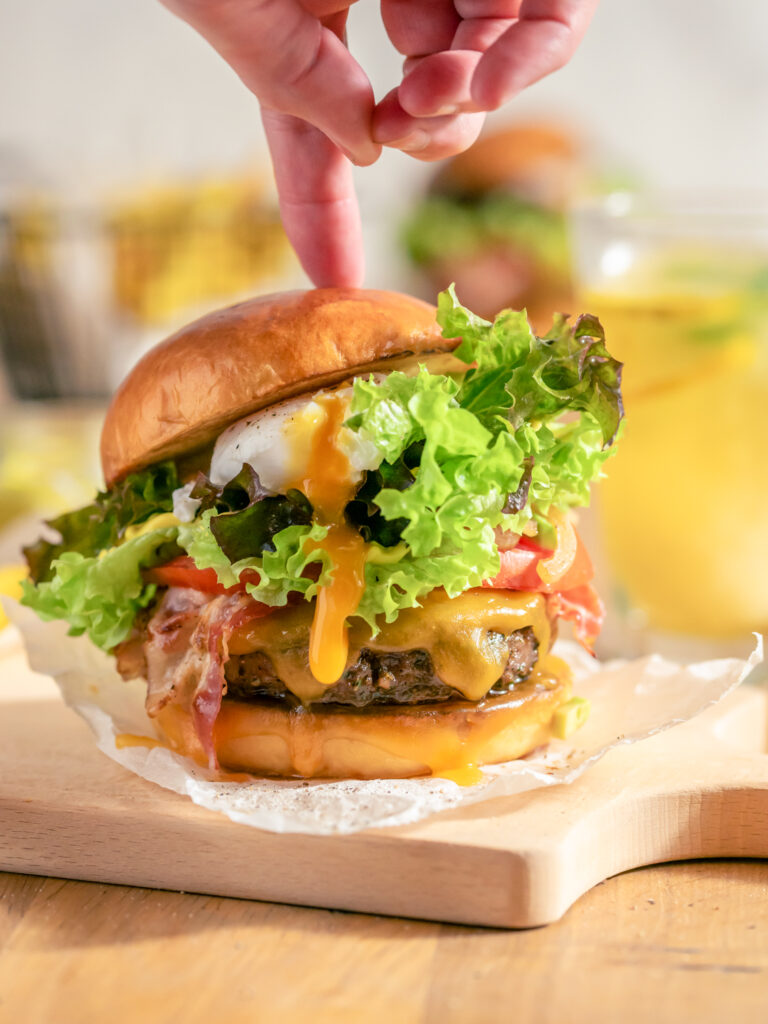 American-Cheeseburger-3x4-2